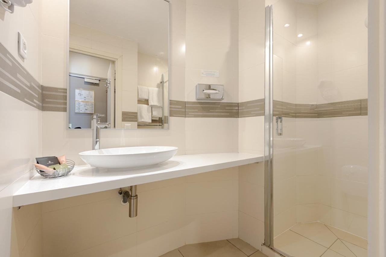 Triple Room,1261152451:JPEG